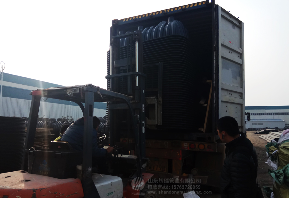 山東輝瑞管業(yè)：一批化糞池出口菲律賓，新農(nóng)村旱廁改造走向全球